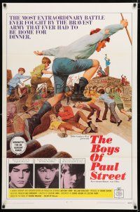 1d123 BOYS OF PAUL STREET 1sh '69 A Pal-utcai Fiuk, Hungarian, cool art of kids on the attack!