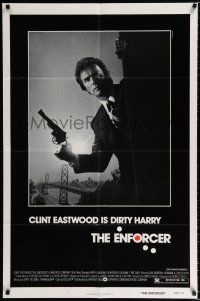 1p268 ENFORCER 1sh '77 photo of Clint Eastwood as Dirty Harry by Bill Gold!