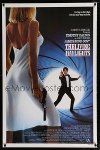 1z476 LIVING DAYLIGHTS int'l 1sh '87 Timothy Dalton as James Bond & sexy Maryam d'Abo with gun!