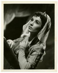 2d334 ELIZABETH TAYLOR 8x10.25 still '52 beautiful c/u in costume from Ivanhoe!