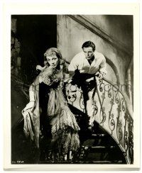 2d866 STREETCAR NAMED DESIRE 8.25x10 still '51 Marlon Brando chases Vivien Leigh down stairs!