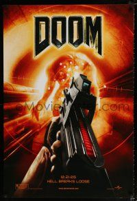 2f247 DOOM teaser 1sh '05 Hell Breaks Loose, cool image of monster & gun!