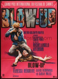 7y349 BLOW-UP French 1p R70s Antonioni, Hemmings straddles sexy model Verushka, Kerfyser art!