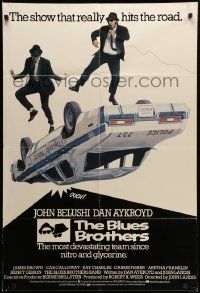 7z138 BLUES BROTHERS English 1sh '80 art of Belushi & Aykroyd singing & dancing on police car!