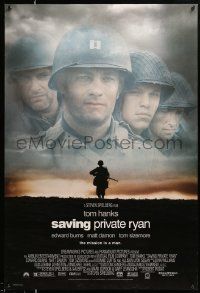 1g762 SAVING PRIVATE RYAN DS 1sh '98 Spielberg, cast image of Tom Hanks, Tom Sizemore, Matt Damon!