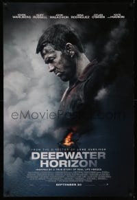 3w241 DEEPWATER HORIZON advance DS 1sh '16 Mark Wahlberg, far away image of burning oil rig!