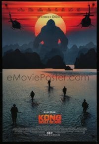 3w487 KONG: SKULL ISLAND advance DS 1sh '17 Samuel Jackson, Hiddleston, the huge ape and soldiers!