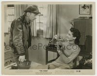 6h880 THING 8x10.25 still '51 Margaret Sheridan laughs at Kenneth Tobey, who is being serious!