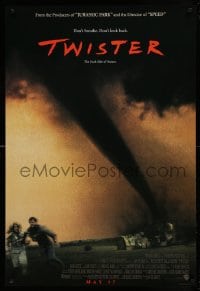 8r947 TWISTER int'l advance 1sh 1996 by star Bill Paxton, great tornado image!