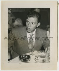 1h329 FRANK SINATRA 8.25x10 publicity still 1944 eating at the Stork Club in New York City!