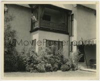 1h565 LOIS WILSON 8x10 still 1935 the silent star on the balcony of her Beverly Hills home!