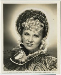 1h668 MY LITTLE CHICKADEE 8.25x10 still 1940 portrait of Mae West as singer Flower Belle Lee!