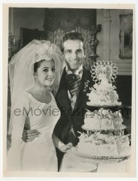 1h725 PEYTON PLACE TV 7x9 still 1966 bride Barbara Parkins & groom James Douglas by wedding cake!