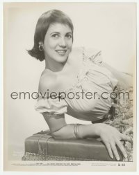 1h776 ROBERTA HAYNES 8x10.25 still 1953 great close up portrait when she made Gun Fury!