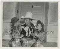 1h787 ROY ROGERS 8.25x10 still 1940s with his adorable daughters Cheryl Darlene & Linda Lou!