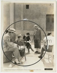 3m640 MAN ON THE FLYING TRAPEZE candid 8x10.25 still 1935 W.C. Fields dictates the next scene!