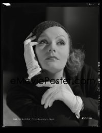 4d126 GRETA GARBO 8x10 negative 1930 MGM portrait with gloves & hat by Clarence Sinclair Bull!