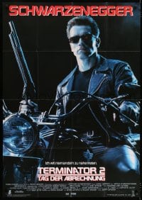 6k296 TERMINATOR 2 German 33x47 1991 close up of Arnold Schwarzenegger on motorcycle with shotgun!