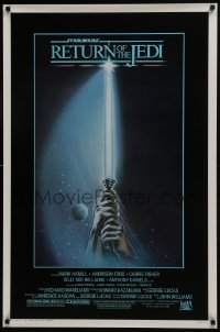 6r741 RETURN OF THE JEDI 1sh 1983 George Lucas, art of hands holding lightsaber by Reamer!