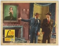 7c655 LAURA LC #5 R1952 Clifton Webb shows Dana Andrews a painting of beautiful Gene Tierney, rare!