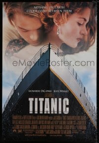 8k948 TITANIC DS 1sh 1997 Leonardo DiCaprio, Kate Winslet, directed by James Cameron!