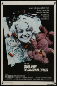 9p824 SUGARLAND EXPRESS 1sh 1974 Steven Spielberg, photo of Goldie Hawn under gun, teddy bear!