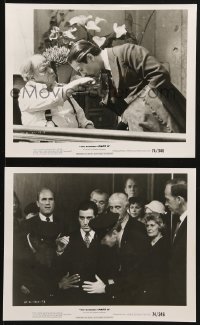 9s942 GODFATHER PART II 2 8x10 stills 1974 De Niro kisses Sillato's ring + Pacino & Duvall in court!