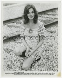 1a154 BULLITT 8x10.25 still 1968 close up of sexy Jacqueline Bisset kneeling by train tracks!