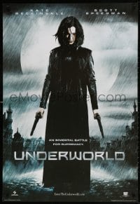 4z169 UNDERWORLD 27x40 German commercial poster 2003 image of Kate Bekinsale w/moon & guns!