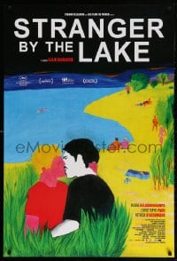 4z913 STRANGER BY THE LAKE 1sh 2013 L'inconnu du lac, art of two men kissing by de Pekin!