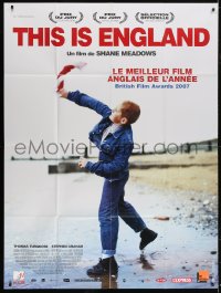 9f949 THIS IS ENGLAND French 1p 2007 English boy befriends skinheads to stand out from the crowd!