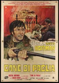 9f284 STRAW DOGS Italian 2p 1972 Peckinpah, completely different art of Dustin Hoffman by Ciriello!