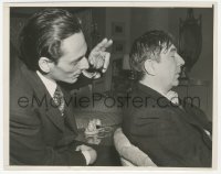 1t173 BLACK FRIDAY 7x9 news photo 1940 Manly P. Hall putting Bela Lugosi into a trance on the set!