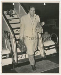 1t165 BILL HALEY candid 8x10 still 1956 exiting airplane with stuffed koala after his tour!