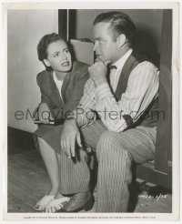 1t184 BOB HOPE/PHYLLIS CALVERT 8.25x10 still 1948 she's visiting him on the set of The Paleface!