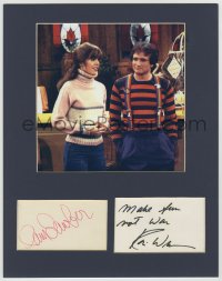 3f0147 MORK & MINDY 2 signed 3x5 index cards in 11x14 display 1978 by Robin Williams AND Pam Dawber!