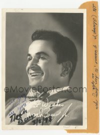 3f0932 NOAH BEERY JR signed 5x7 photo 1945 great youthful smiling portrait of the actor!