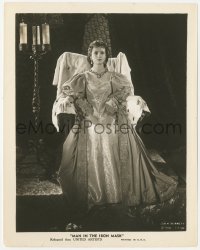 4w1443 MAN IN THE IRON MASK 8x10.25 still 1939 regal & elegant Joan Bennett sitting on her throne!