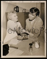 5t1531 BARBARA STANWYCK SHOW 2 TV 7.25x9 stills 1961 cool images of the star in pharmacy scenes!