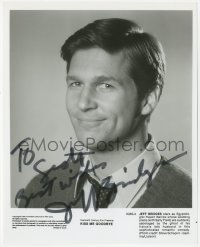 5y0486 JEFF BRIDGES signed 8x10 still 1982 great head & shoulders portrait from Kiss Me Goddbye!