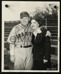 6r0395 BABE RUTH STORY 2 deluxe candid 8x10 stills 1948 one w/ William Bendix w/real Mrs. Babe Ruth!