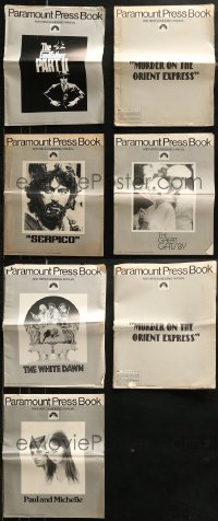 7f0312 LOT OF 7 UNCUT PRESSBOOKS 1970s advertising a variety of different movies!