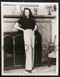 7h0214 KATHARINE HEPBURN 9x10 photo portfolio 1969 contains 10 stills with different images of her!