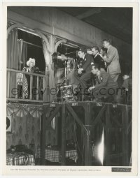 7r0217 GOIN' TO TOWN candid 8x10.25 still 1935 elevated director & crew filming Mae West on balcony!