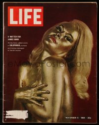 8m0740 LIFE magazine November 6, 1964 Bond's sexy naked Shirley Eaton covered in gold!