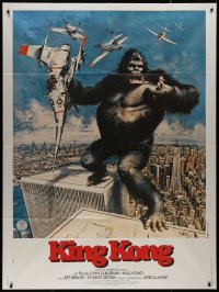 9b1537 KING KONG style A French 1p 1976 John Berkey art of BIG Ape standing on the Twin Towers!