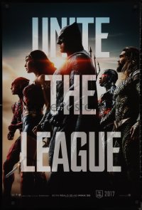 9k0847 JUSTICE LEAGUE teaser DS 1sh 2017 group profile of Gadot as Wonder Woman, Momoa, top cast!