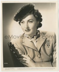 9p0651 BARBARA STANWYCK 8x10 key book still 1946 close portrait wearing fur hat for My Reputation!