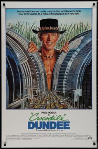 9r1107 CROCODILE DUNDEE 1sh 1986 cool art of Paul Hogan looming over New York City by Daniel Goozee!