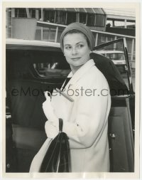 9t0890 GRACE KELLY 7x9 news photo 1965 the beautiful Princess of Monaco at the London airport!